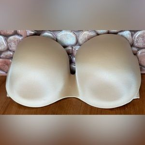 NWT Maidenform Strapless Bra